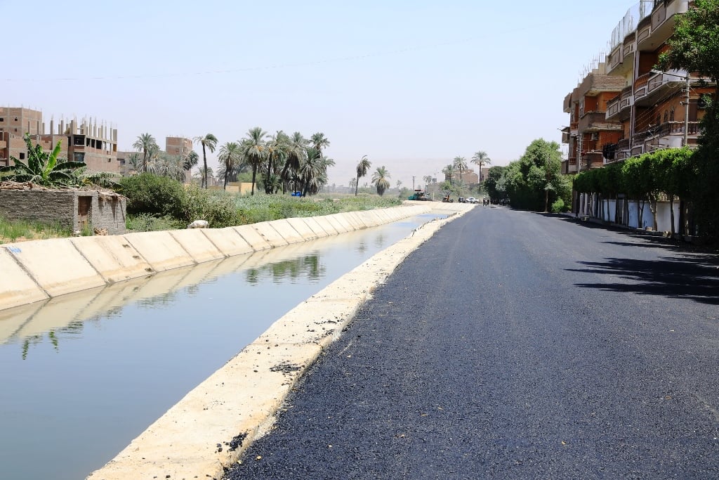 طرق سوهاج الجديدة فى الجمهورية الجديدة (5)