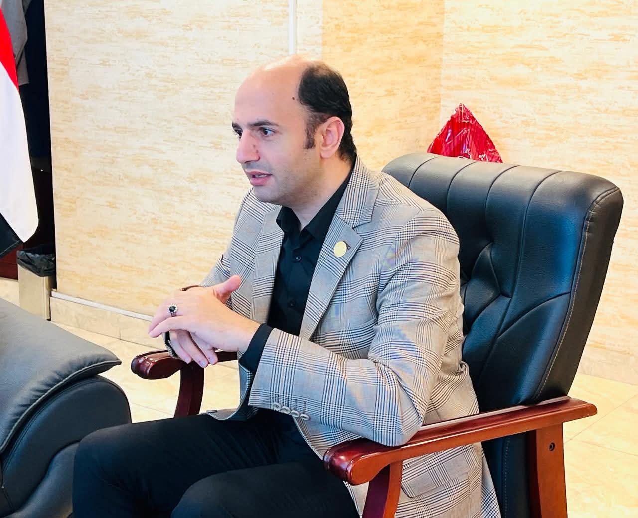 دكتور احمد حسن