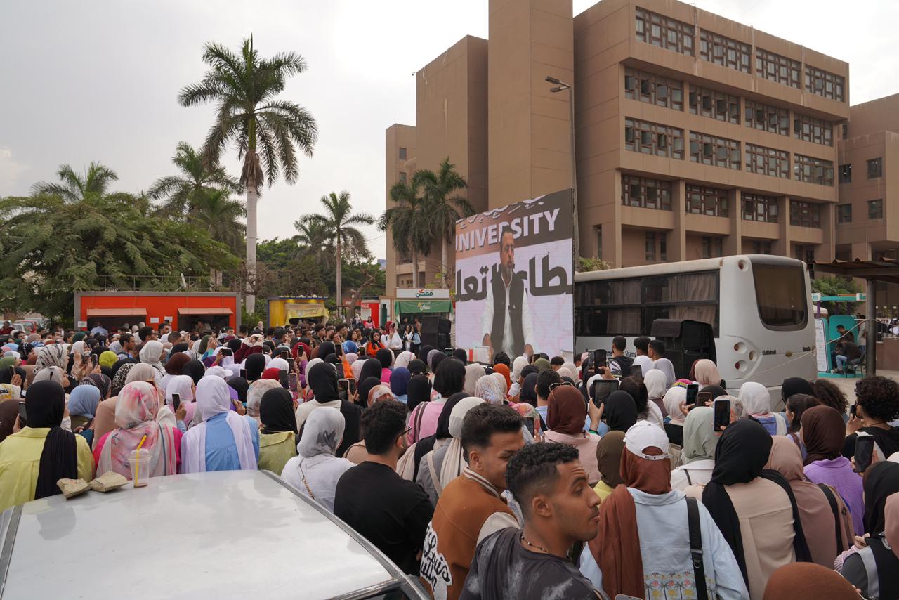 جانب من الصالون الثقافى