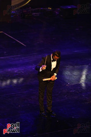 النجم-المصري-العالمي-خالد-النبوي-أثناء-تكريمه-بمهرجان-القاهرة-(1)