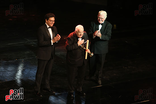 المخرج-محمد-عبد-العزيز-في-مهرجان-القاهرة-السينمائي-بصحبة-وزير-الثقافة-ورئيس-المهرجان المخرج-محمد-عبد-العزيز-في-مهرجان-القاهرة-السينمائي-بصحبة-وزير-الثقافة-ورئيس-المهرجان