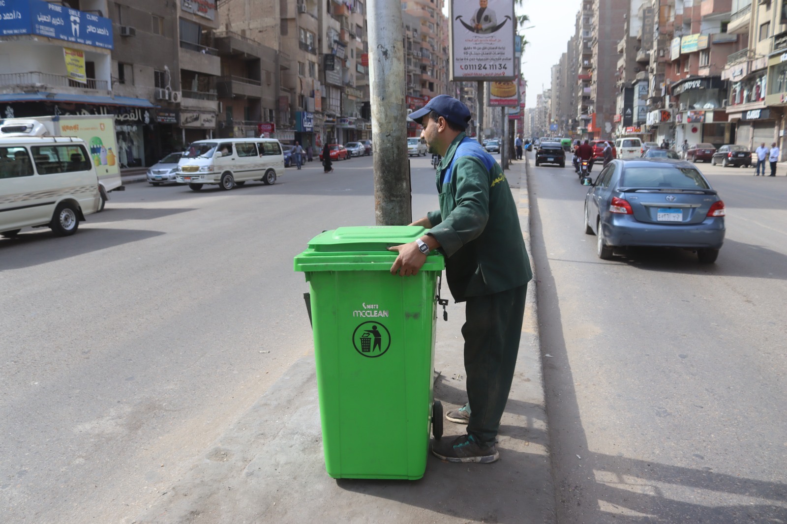 صناديق قمامة بشارع فيصل صناديق قمامة بشارع فيصل