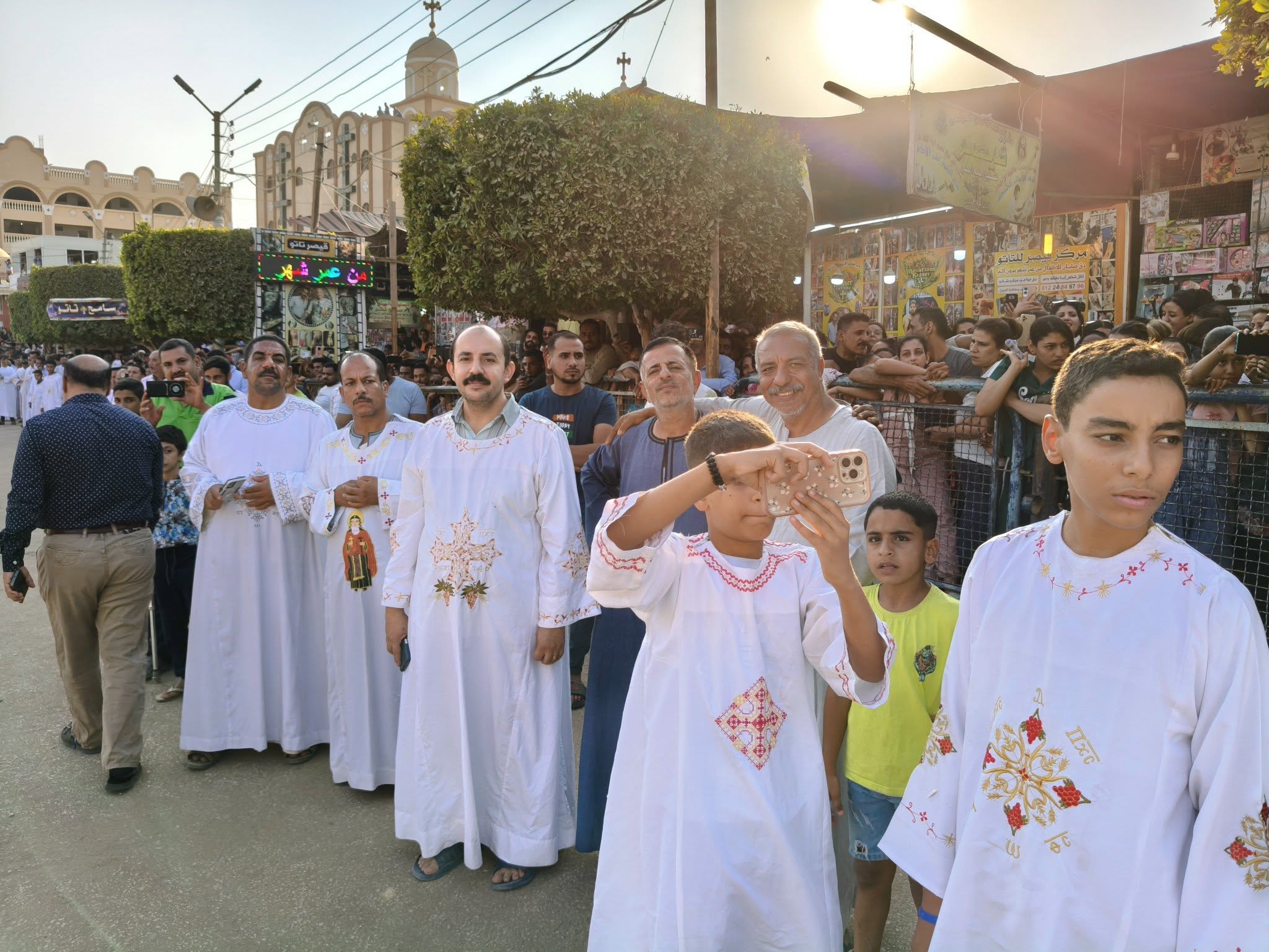 الشمامسة فى إحتفالات دير الشهيد مارجرجس في الرزيقات الشمامسة فى إحتفالات دير الشهيد مارجرجس في الرزيقات