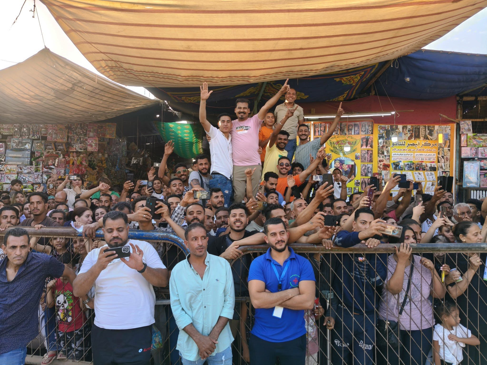 الشباب يشاركون فى إحتفالات دير الشهيد مارجرجس في الرزيقات الشباب يشاركون فى إحتفالات دير الشهيد مارجرجس في الرزيقات