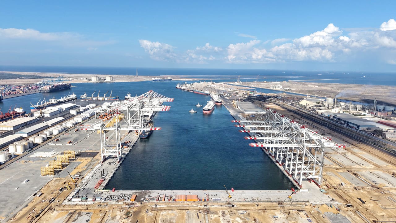 أعمال الحاويات