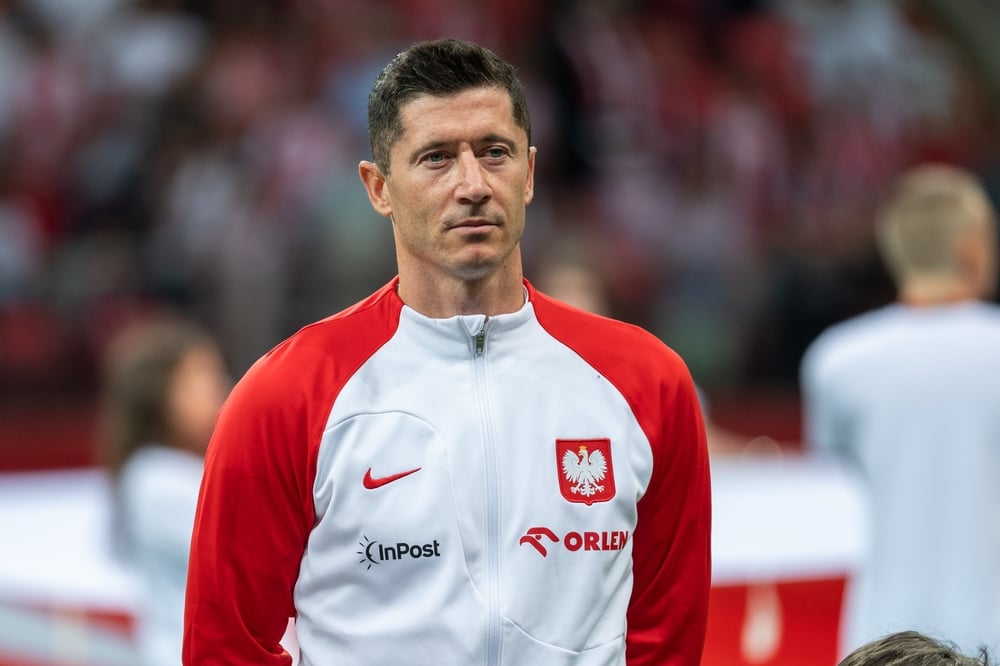 ليفاندوفسكي من بولندا إلى النجومية العالمية img