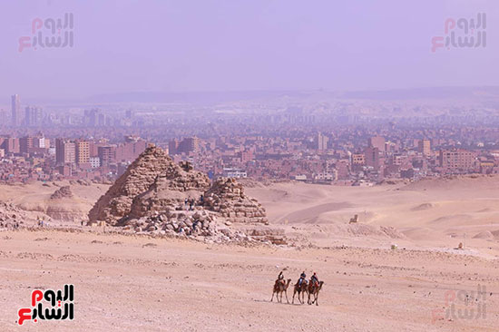 انتعاش حركة السياحة بالاهرامات