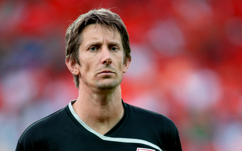 إدوين فان دير سار الحارس المثالى