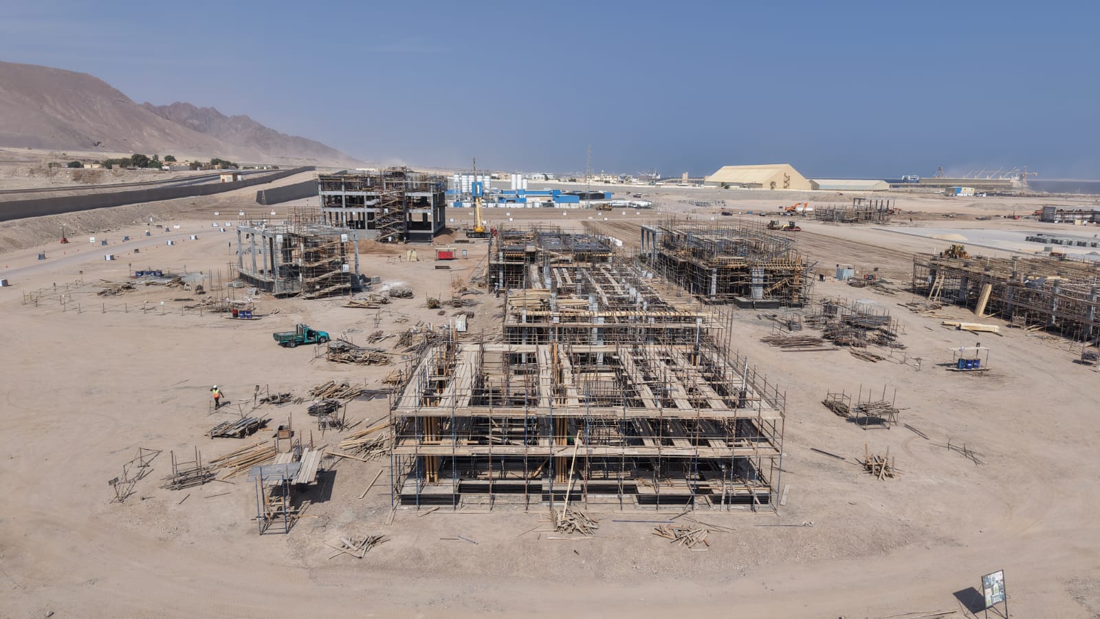 إنشاء محطة متعددة الأغراض بميناء سفاجا البحري