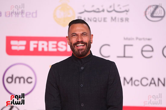 نيقولا معوض