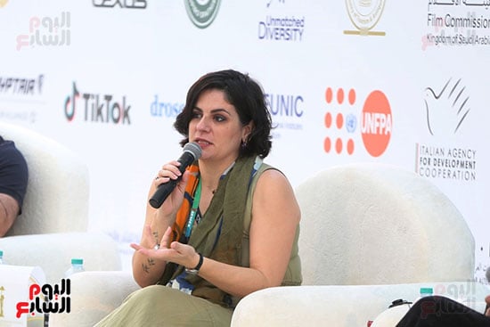 سارة مانسانيت رويو، img