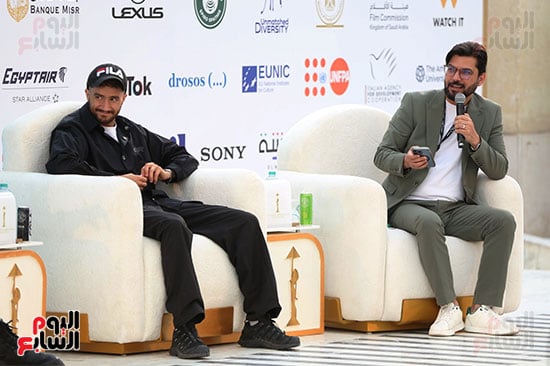 أحمد مالك خلال الندوة img