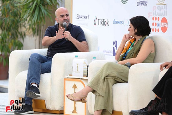 سارة مانسانيت رويو، وعلاء كركوتي img