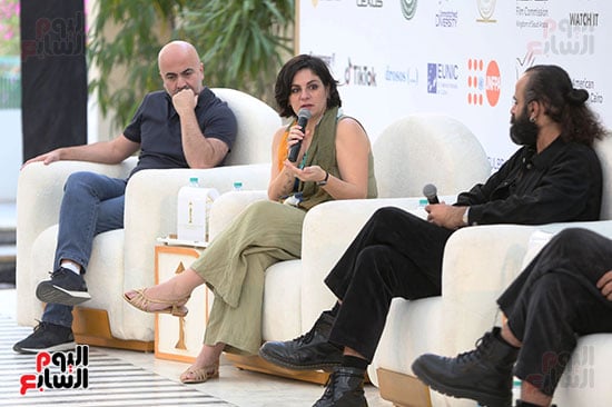 سارة مانسانيت رويو img