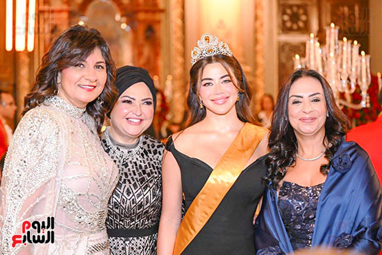 مايا مرسي ونبيلة مكرم عبيد