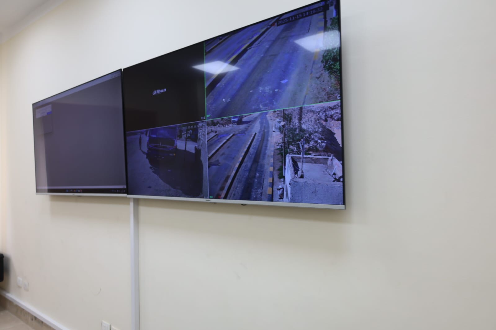 مسارات سيارات المخلفات