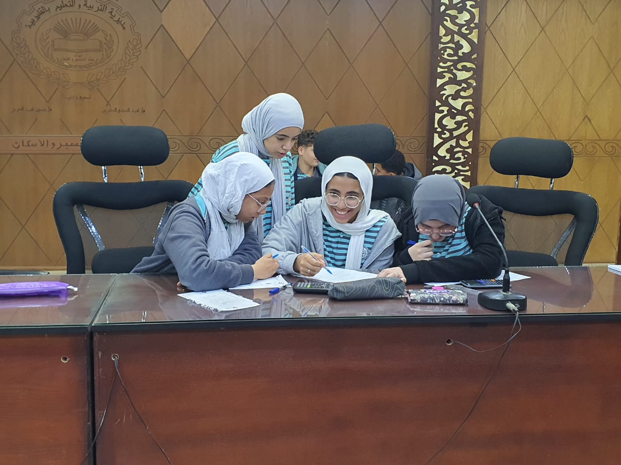 المدارس المشاكرة بالمسابقة