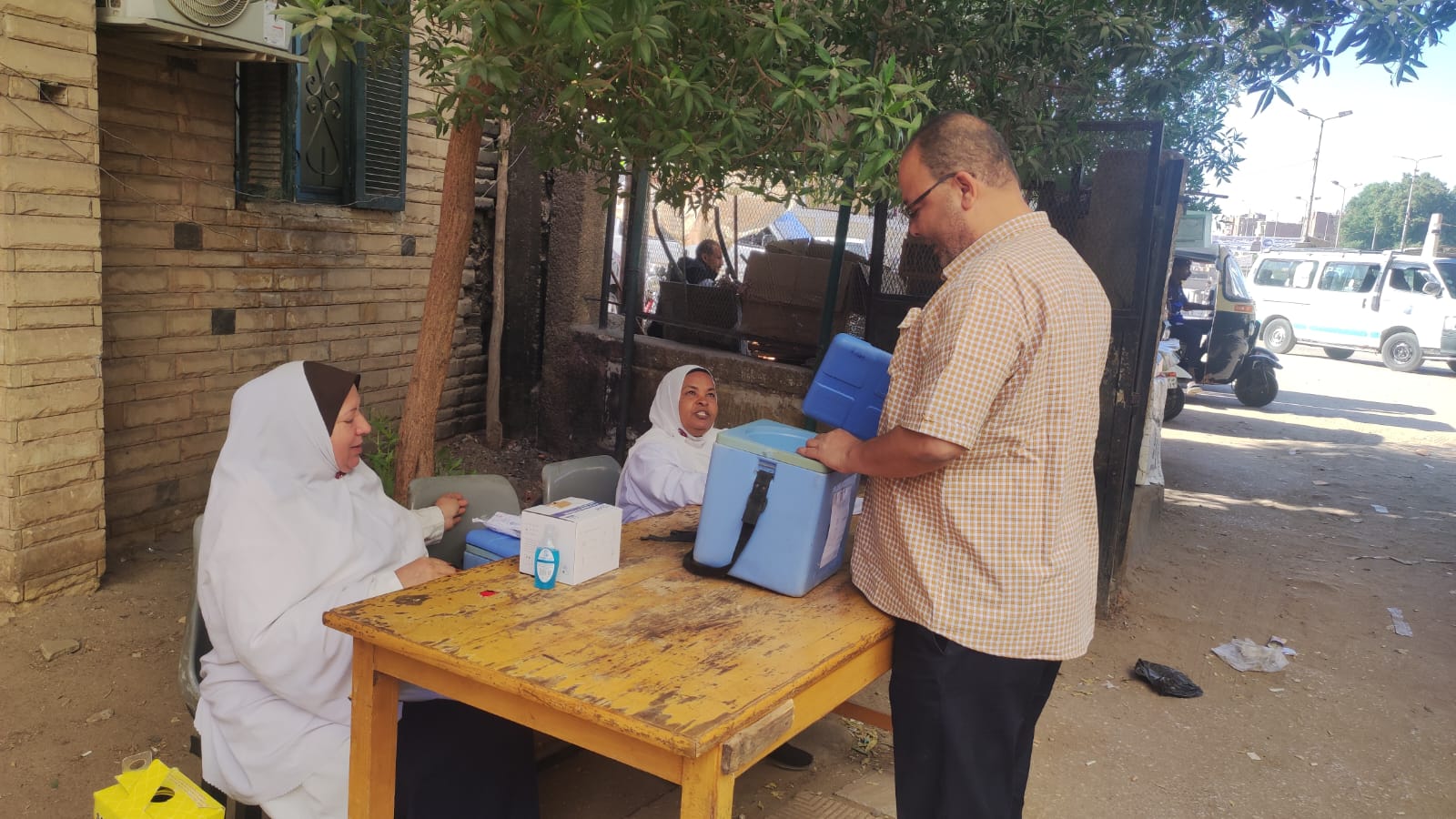 متابعة التطعيمات