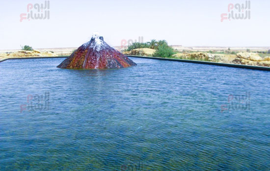 حوض-تبريد-مياه-العيون-الفوارة---قارة-ام-الصغير حوض-تبريد-مياه-العيون-الفوارة---قارة-ام-الصغير