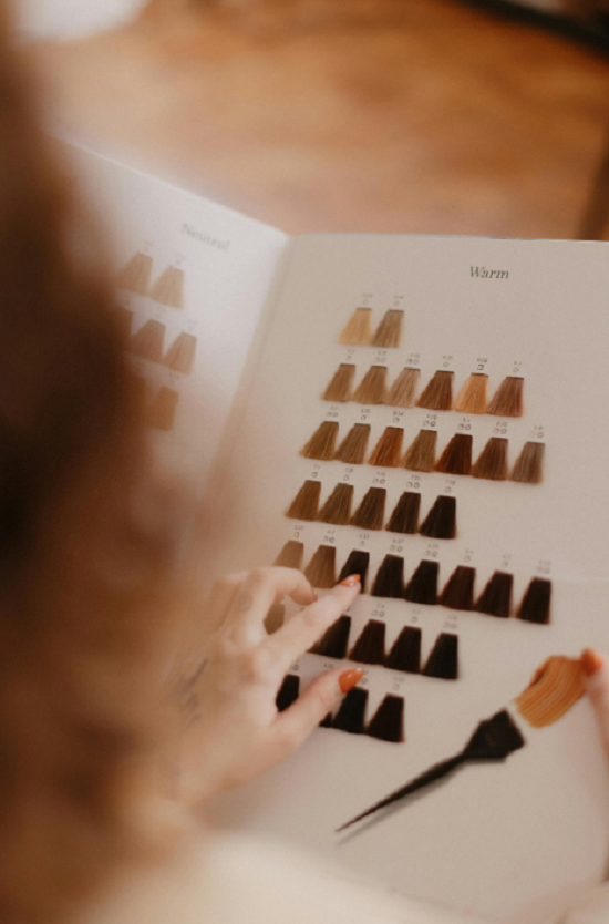 اختيار لون  صبغة الشعر أولا