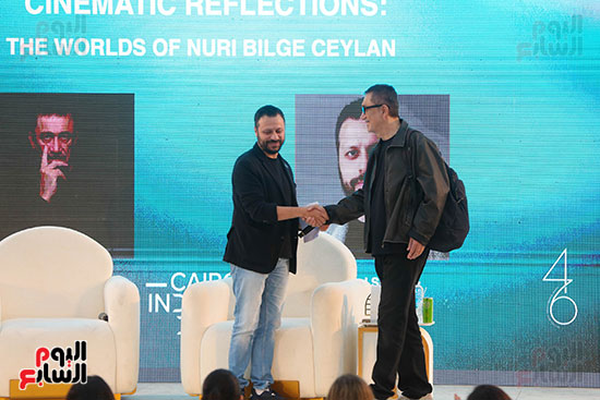 المخرج التركي نوري بيلجي جيلان  مع أحمد شوقي