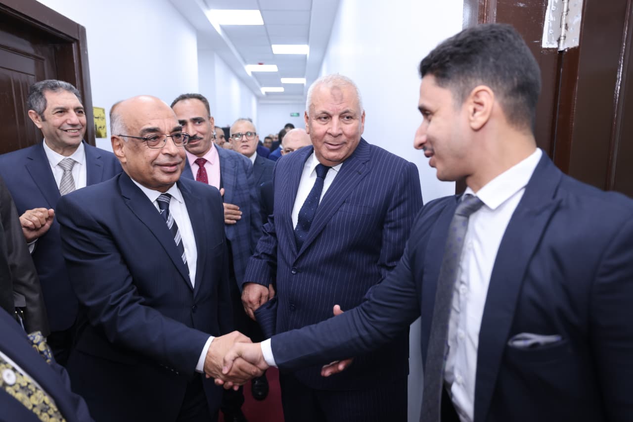 وزير العدل يفتتح مجمع محاكم الوادي الجديد ومقر هيئتي قضايا الدولة والنيابة الإدارية