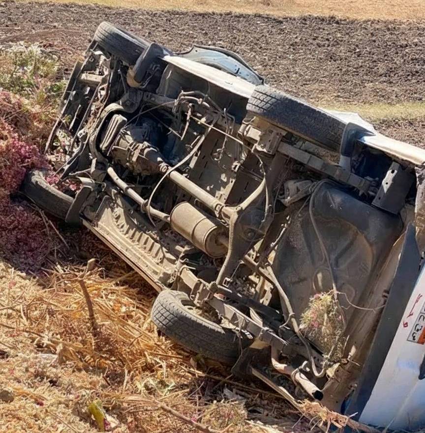 موقع حادث إنقلاب سيارة ميكروباص بين قرية الدبابية وقرية المعلاء