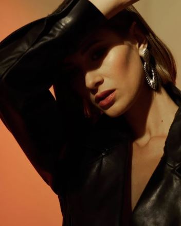 الحفاظ على الجاكت الجلد