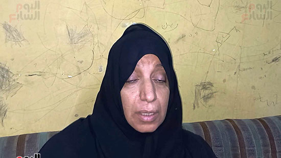 والدة-الطفلة