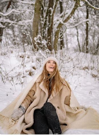 الشعور بالسعادة عند دخول الشتاء