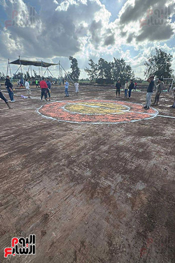 جمال الملعب بعد تخطيطه