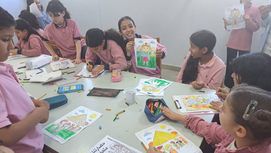 لوحات فنية برسومات الطالبات لوحات فنية برسومات الطالبات