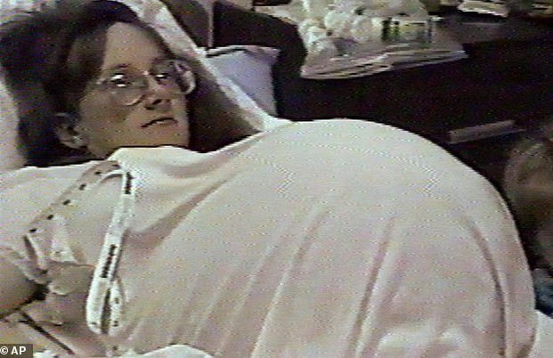 بوبى أثناء فترة الحمل