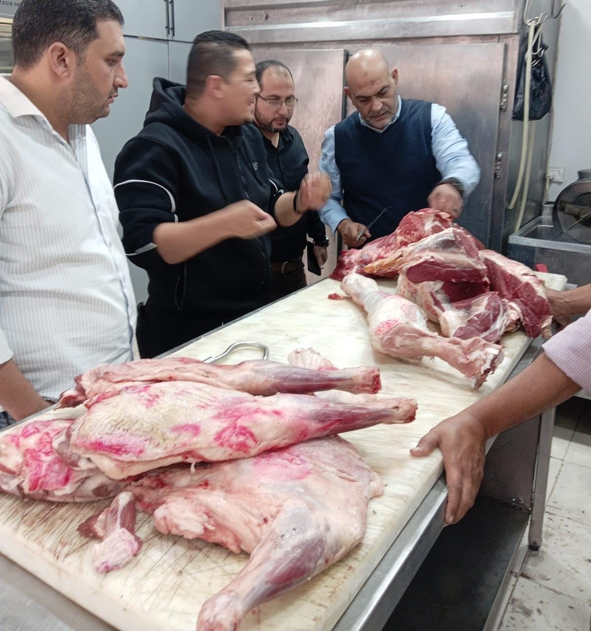 563f8733-7a8a-4ae9-aa6e-f2d29e191b8f