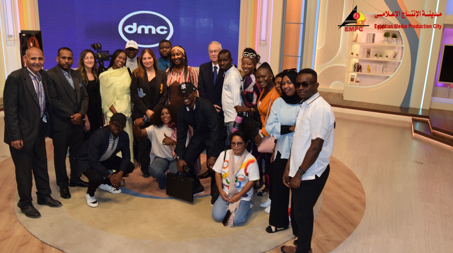 وفد الإذاعيين الإفريقيين الناطقين بالفرنسية يزور مدينة الإنتاج (3)