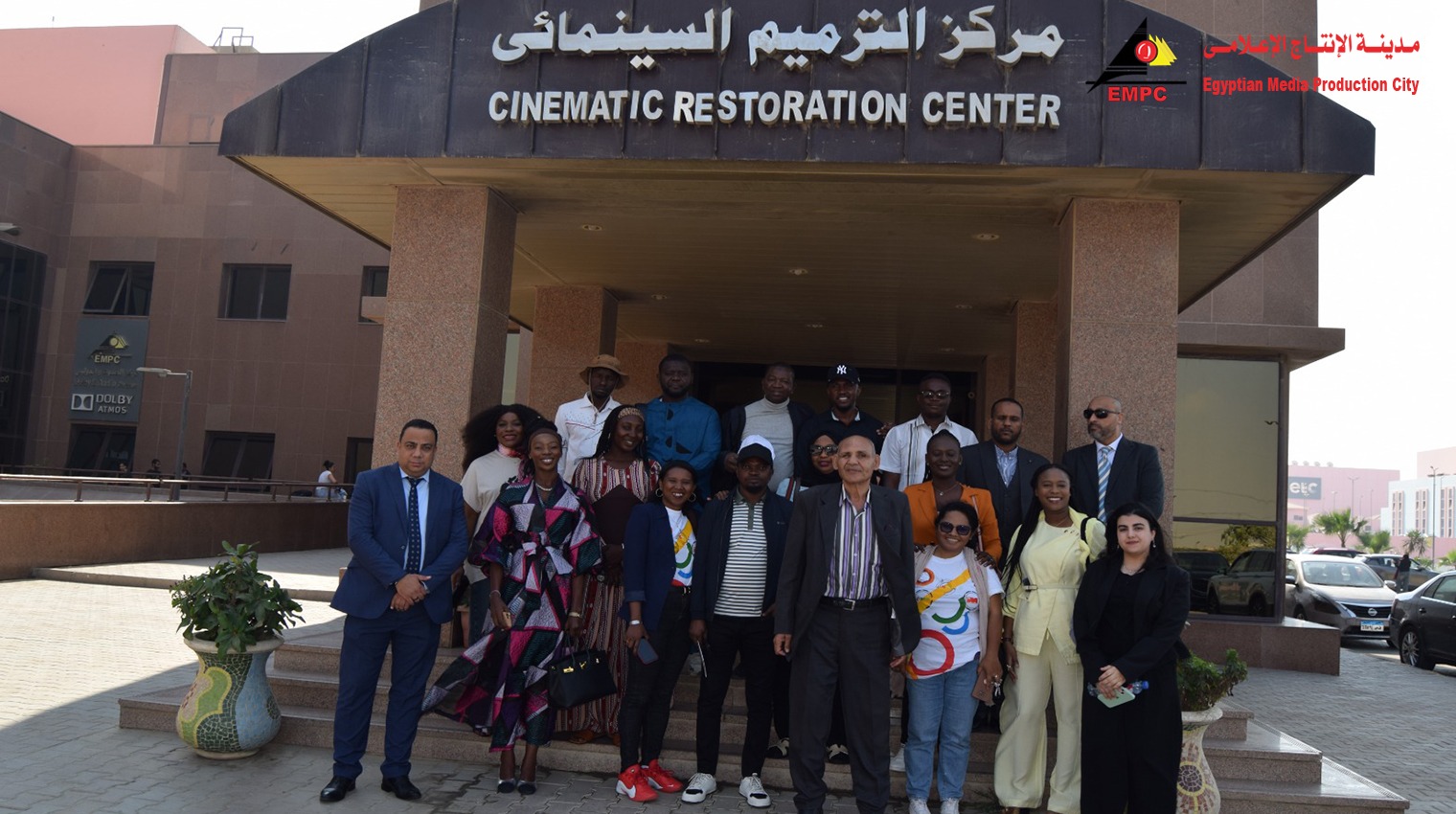 وفد الإذاعيين الإفريقيين الناطقين بالفرنسية يزور مدينة الإنتاج