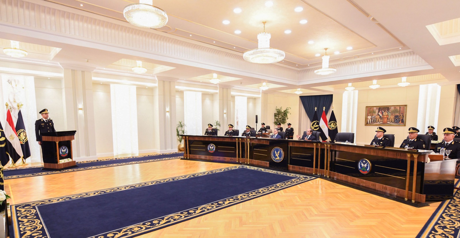 الرئيس السيسى يزور أكاديمية الشرطة ويتابع اختبارات كشف الهيئة للطلبة (5)