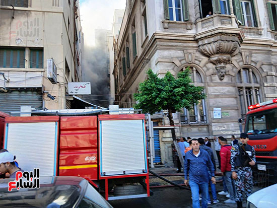 حريق-هائل-فى-أكشاك-بجوار-مبنى-نقابة-المحامين-وسط-الإسكندرية حريق-هائل-فى-أكشاك-بجوار-مبنى-نقابة-المحامين-وسط-الإسكندرية