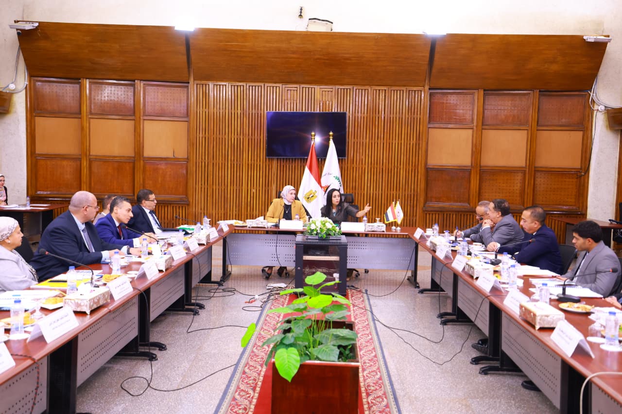 الدكتورة مايا مرسى وزيرة التضامن الاجتماعي  تترأس الاجتماع