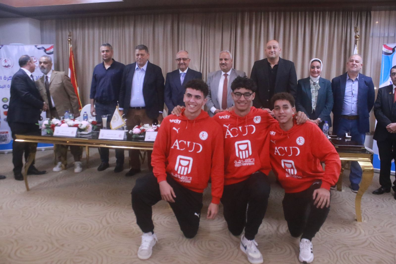 منطقة الجيزة تكرّم منتخبات مصر للناشئين والشابات  لكرة اليد (2)