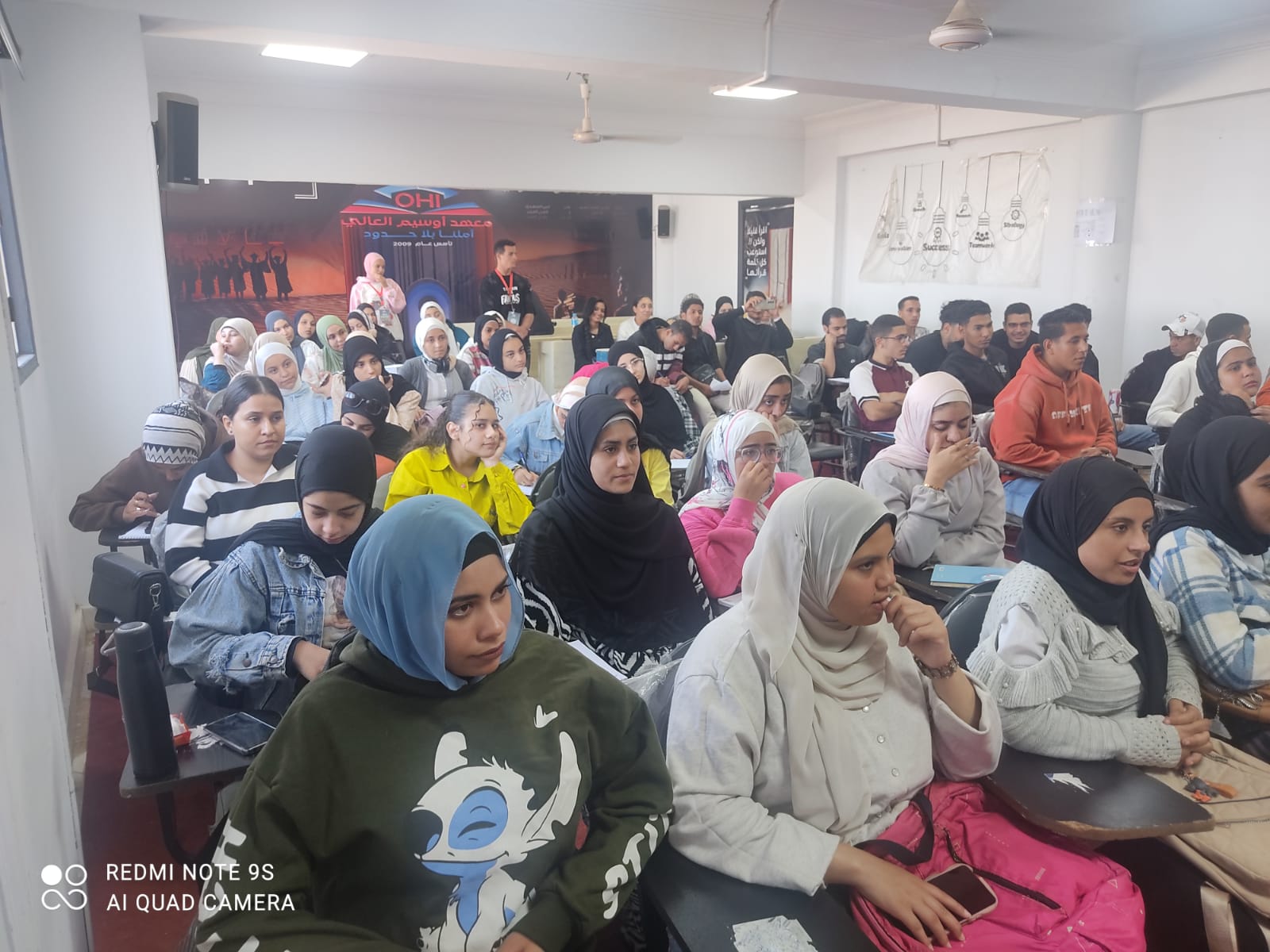 الدكتور محمد ثروت يحاضر حول “التفكير النقدي”