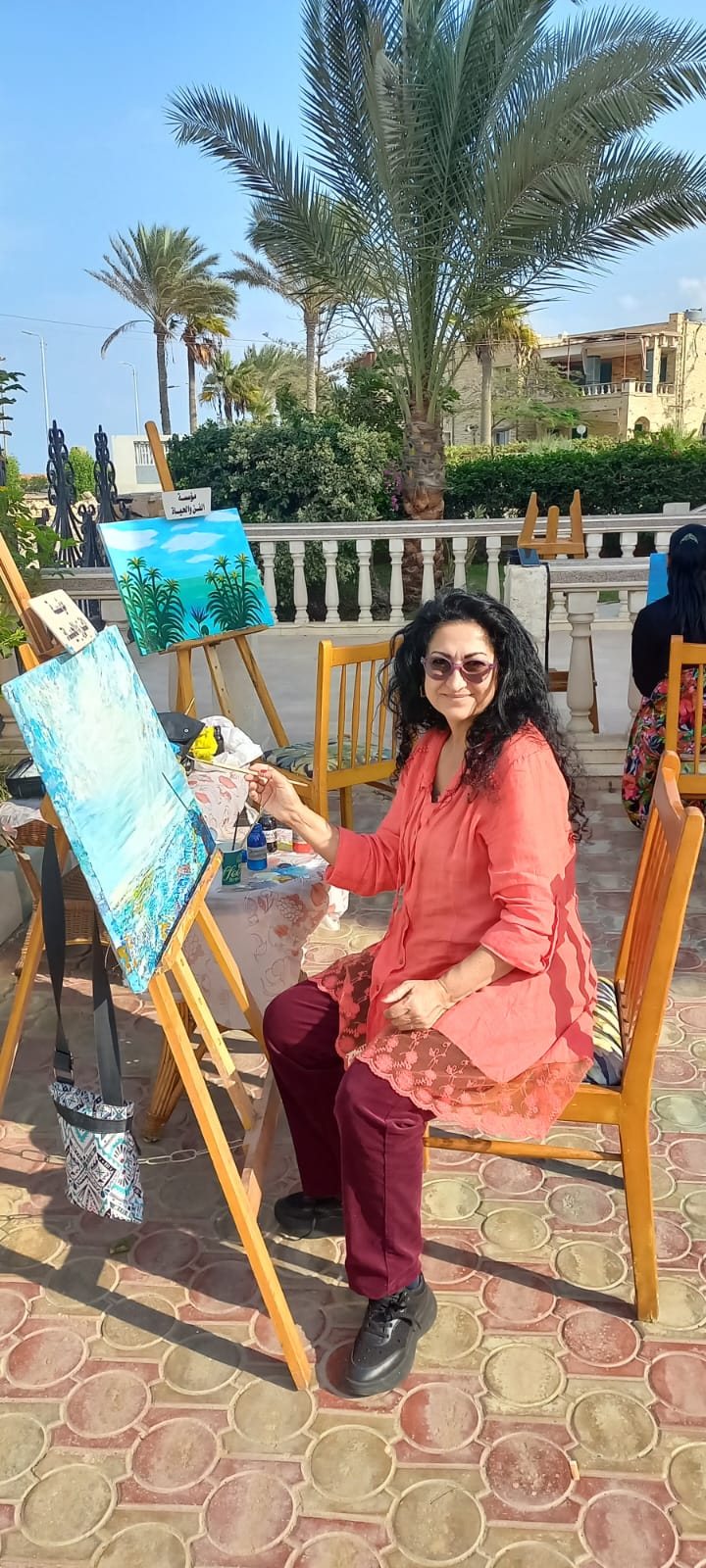 إحدى الفنانات فى ملتقى جمصة