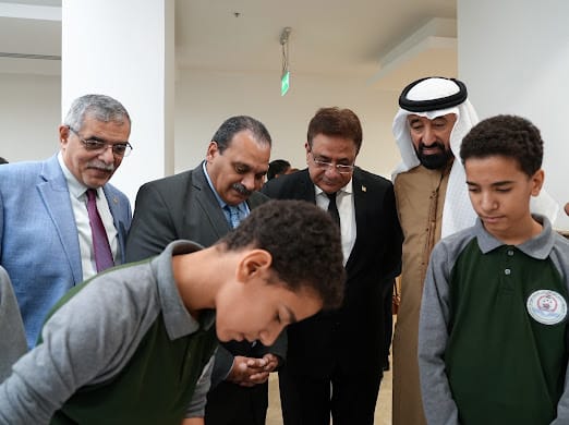 تفقد المعرض الطلابي تفقد المعرض الطلابي