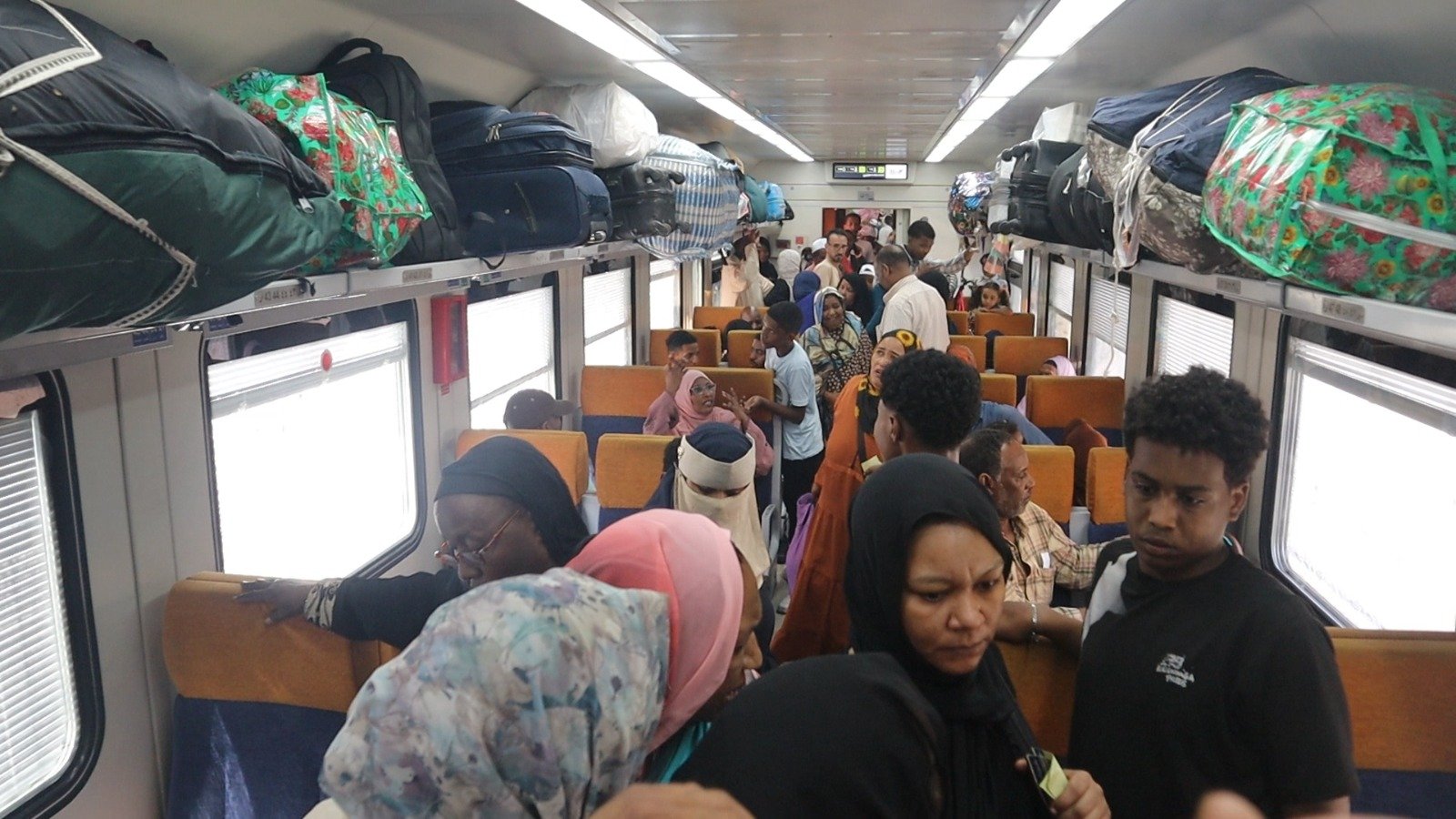 رحلة الأشقاء السودانيين