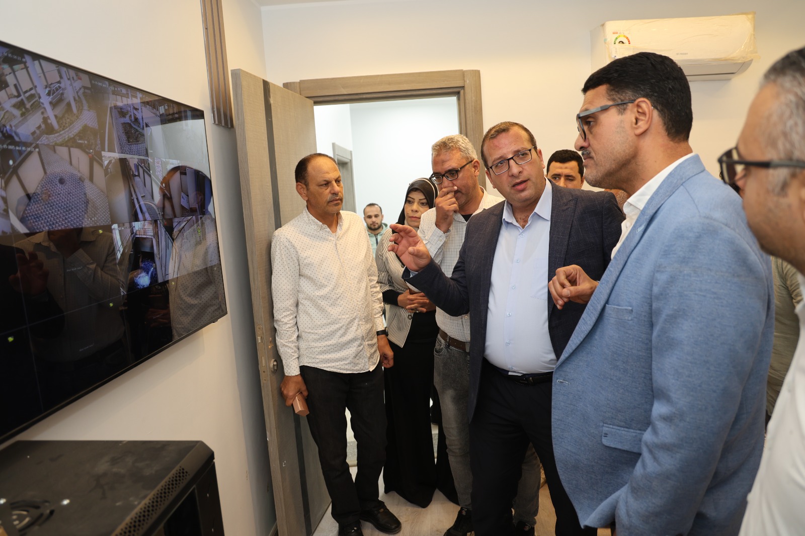 متابعة العمل بالمحطة