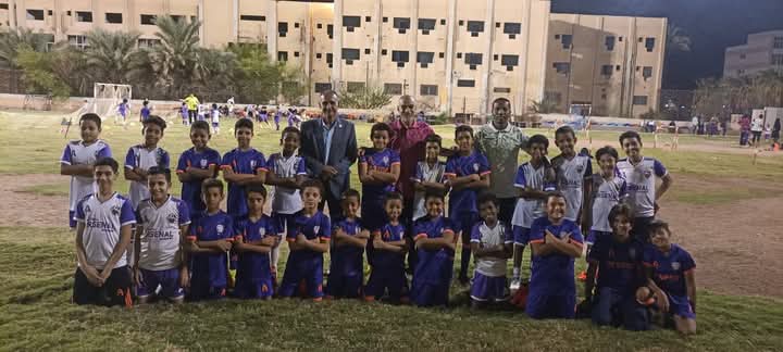 الملعب الفرعي التابع للمنشأة الرياضية