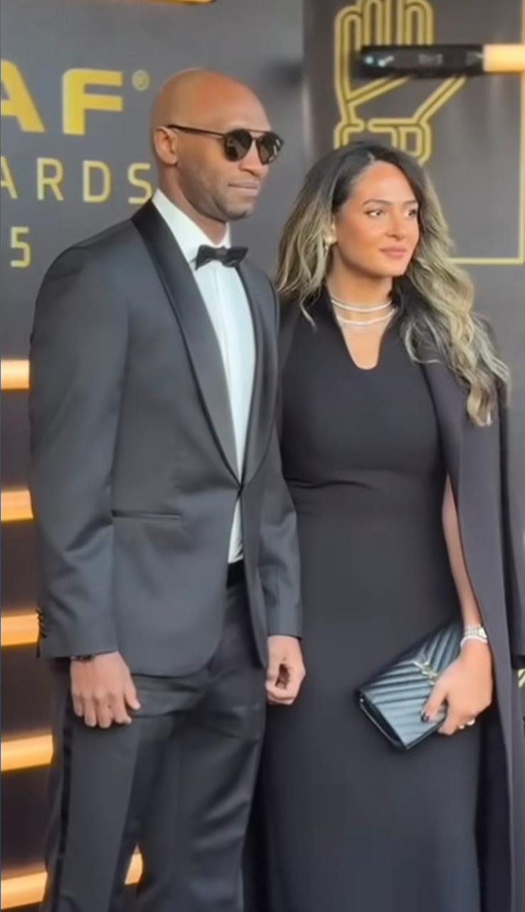 شيكابالا وزوجته