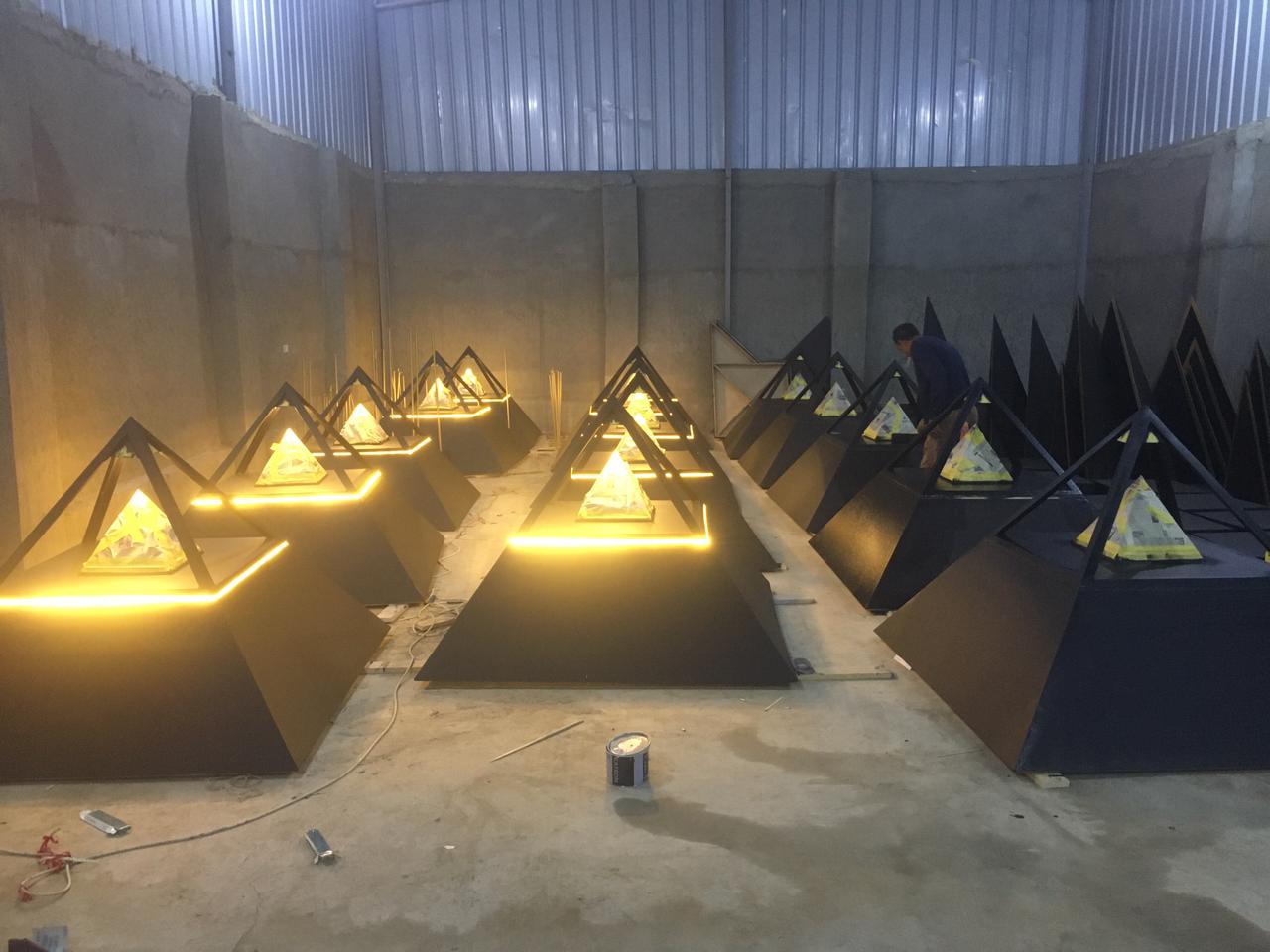 ديكورات حفل افتتاح المتحف المصري الكبير