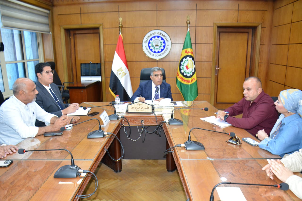 جانب من الاجتماع جانب من الاجتماع