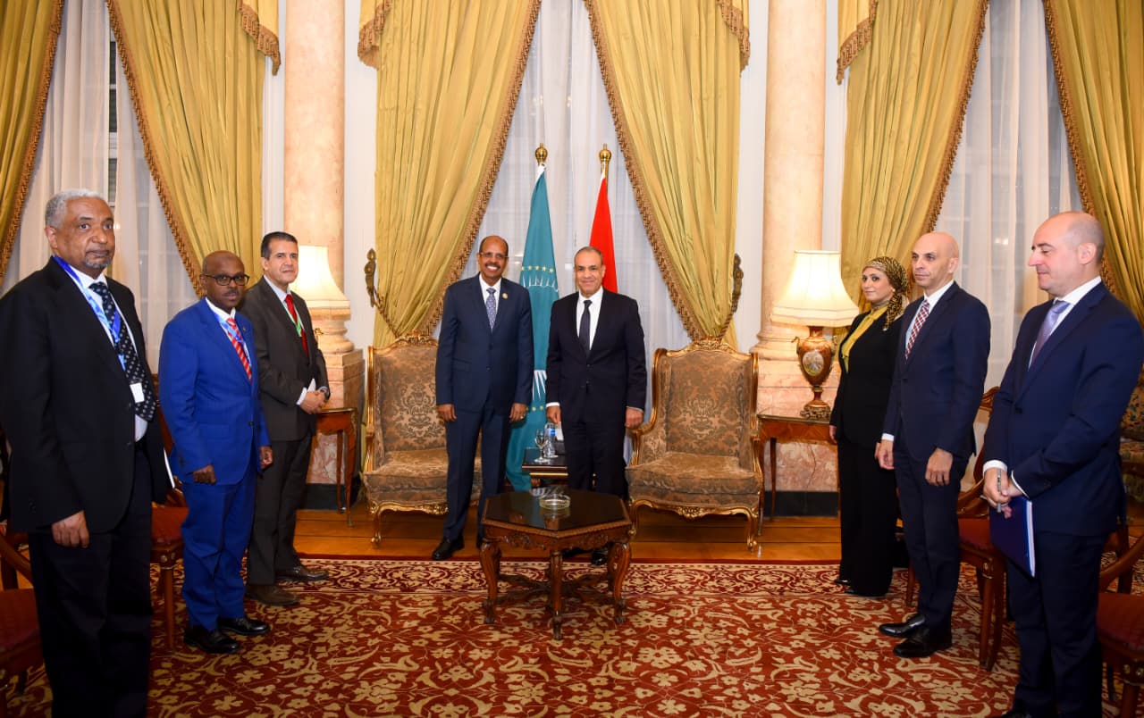 وزير الخارجية وزير الخارجية